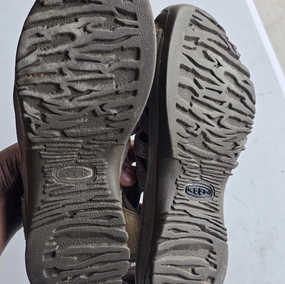 Keen Women Whisper Closed Toe Sport Sandals Hiking Size 8.5 Waterproof - Picture 7 of 15